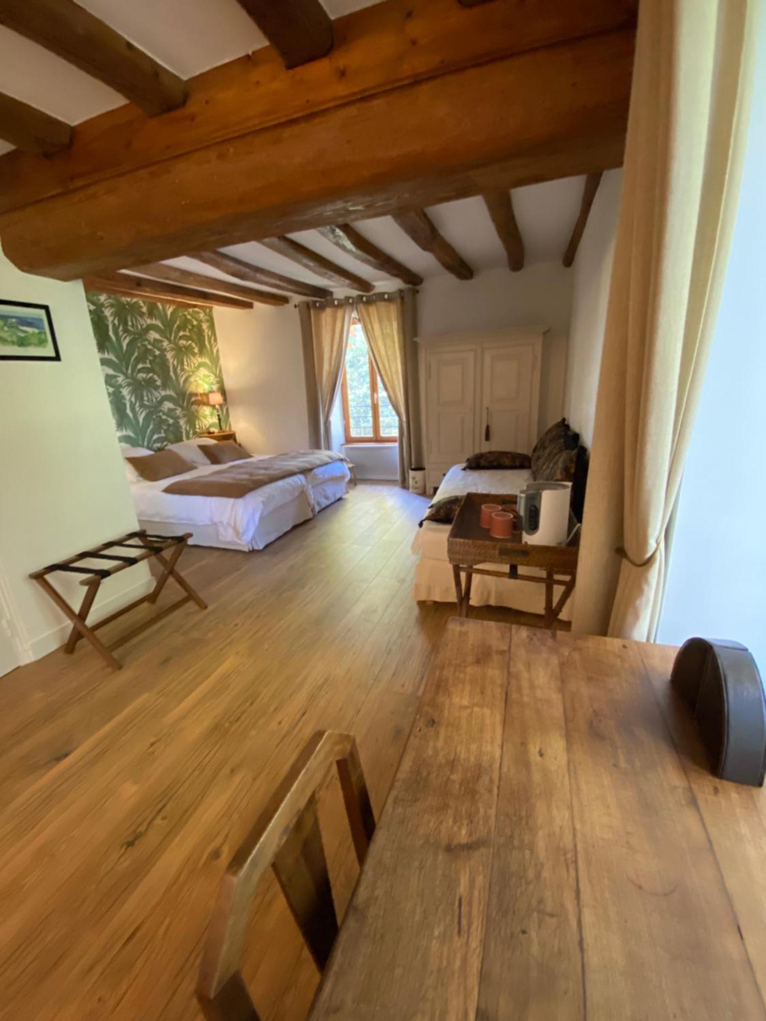 Le Domaine De Moroges Bed & Breakfast Bagian luar foto